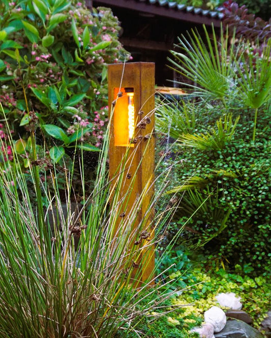 Gardd Camellia Sfeer