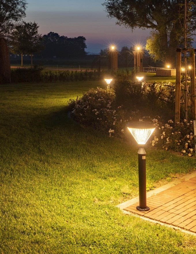 Iplux® Solar Lamp Staand Paris 75cm (Tijdelijk uitverkocht)