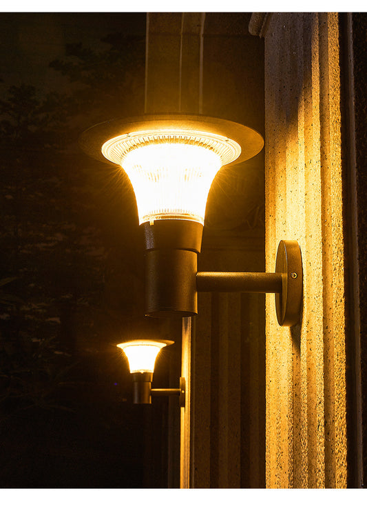 Iplux Solar Smart Wandlamp Florence Zonne energie Sfeer