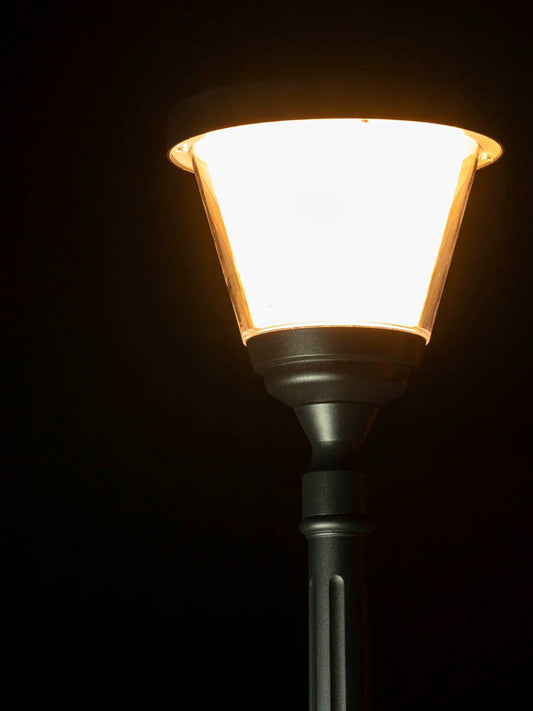 Oslo Iplux Close up Lantaarn op Zonne energie