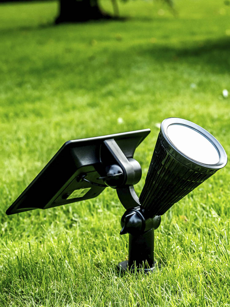 Iplux Solar Tuinspot Pro Plus sfeer