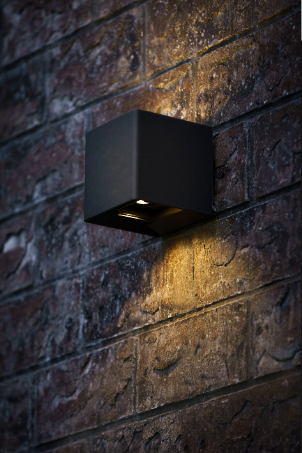 LightPro 230 volt tuinverlichting Ixion small wandlamp sfeer