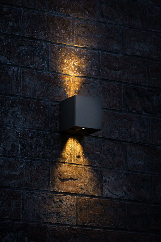 wandlamp 2 richtingen 12 volt 