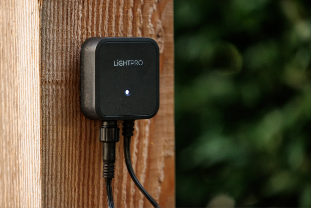 Close-up Wi-Fi switch 12 volt tuinverlichting